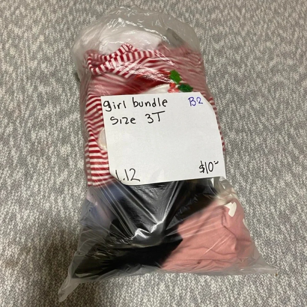 Girls 3T bundle. SKU-B2
